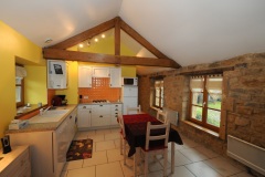 Gite-Floing-Ardennes-Pièce de vie-séjour cuisine